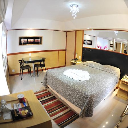 Hotel Premium Plaza Muriaé Esterno foto